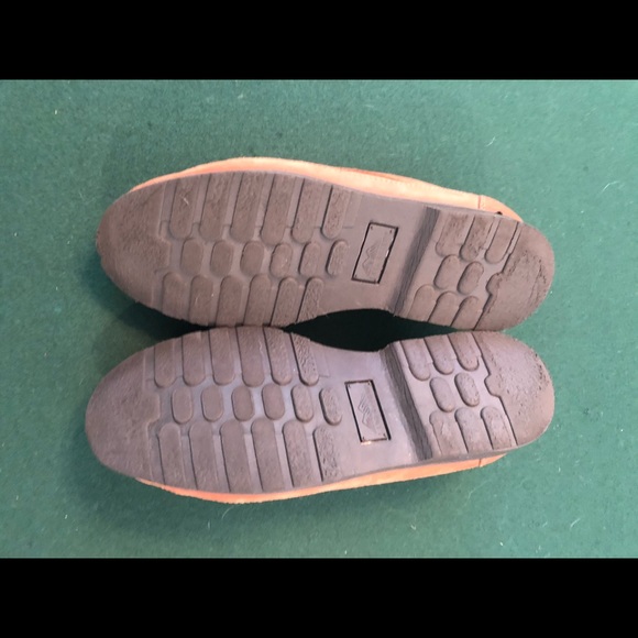 Thom McAn Land Rover Brown Sueded Loafers size 9 - Picture 2 of 8